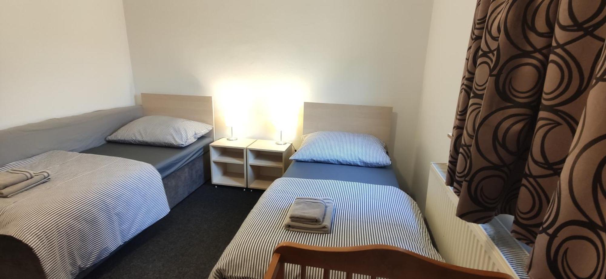 Xlsuite Apartment Comfort ปิเอชตานี ภายนอก รูปภาพ
