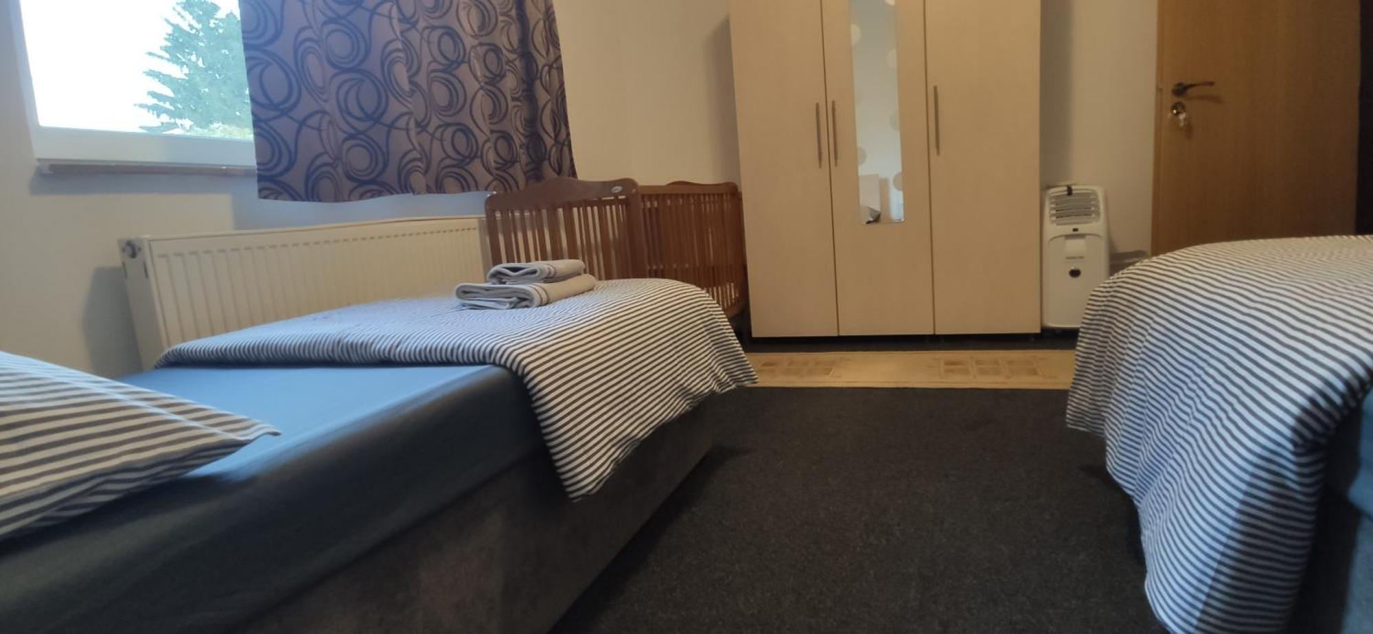 Xlsuite Apartment Comfort ปิเอชตานี ภายนอก รูปภาพ